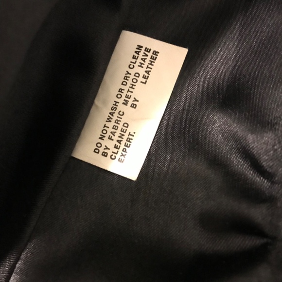 Vintage 90s Kids Black 100% Leather Jacket with zipper and pockets Size XL - Picture 7 of 16